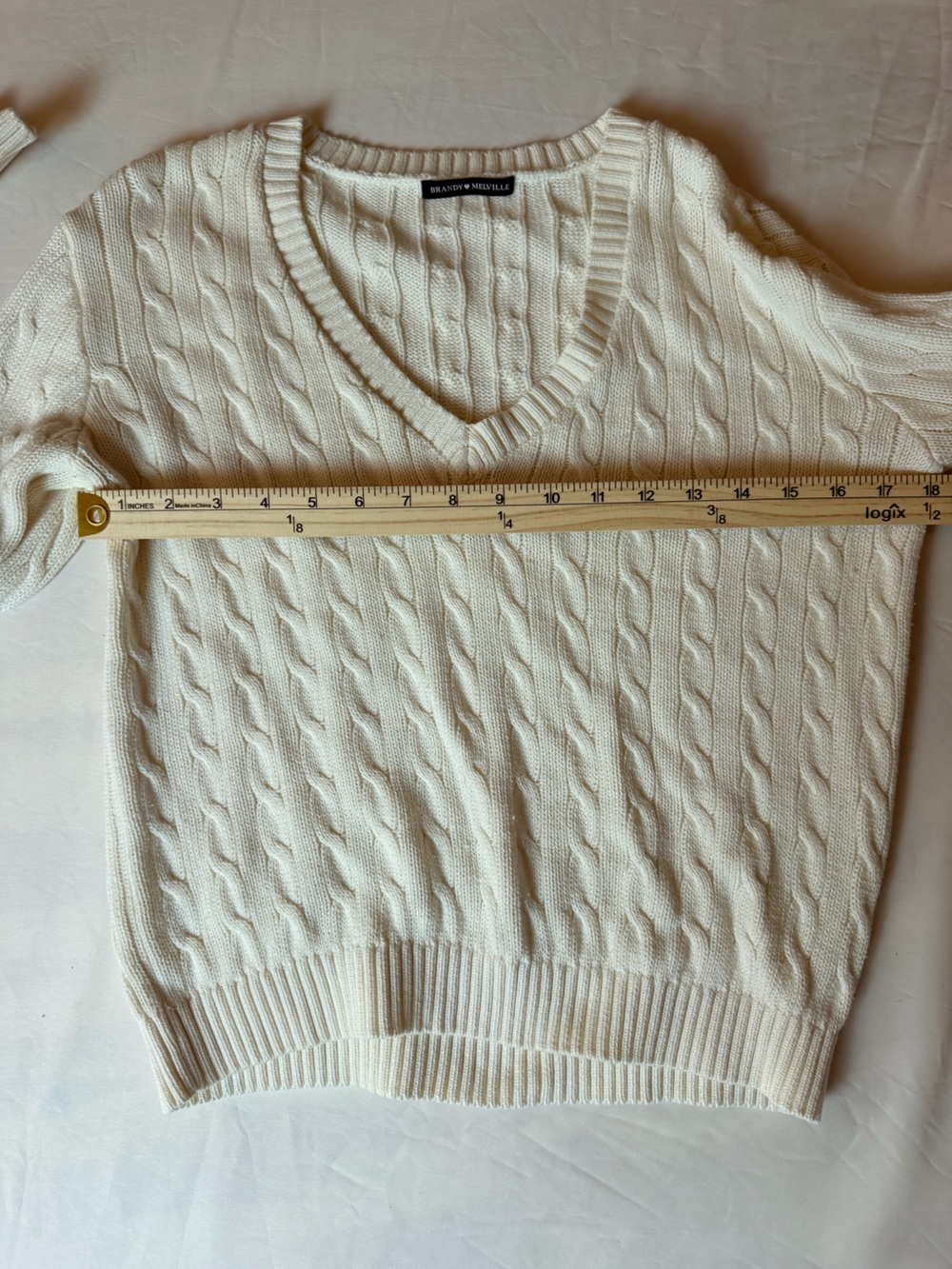 Brandy Melville Cream Cable Knit Top size small-med no size tag - Picture 4 of 6